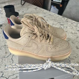 NEW Women's Air Force 1 07' LX